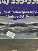 2003-2006 Chevrolet Silverado 1500 2500 3500 HD 'Cateye' Grill OEM - Chrome
