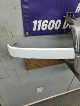 2003-2006 Chevrolet Silverado 1500 2500 3500 HD 'Cateye' Grill OEM - Chrome