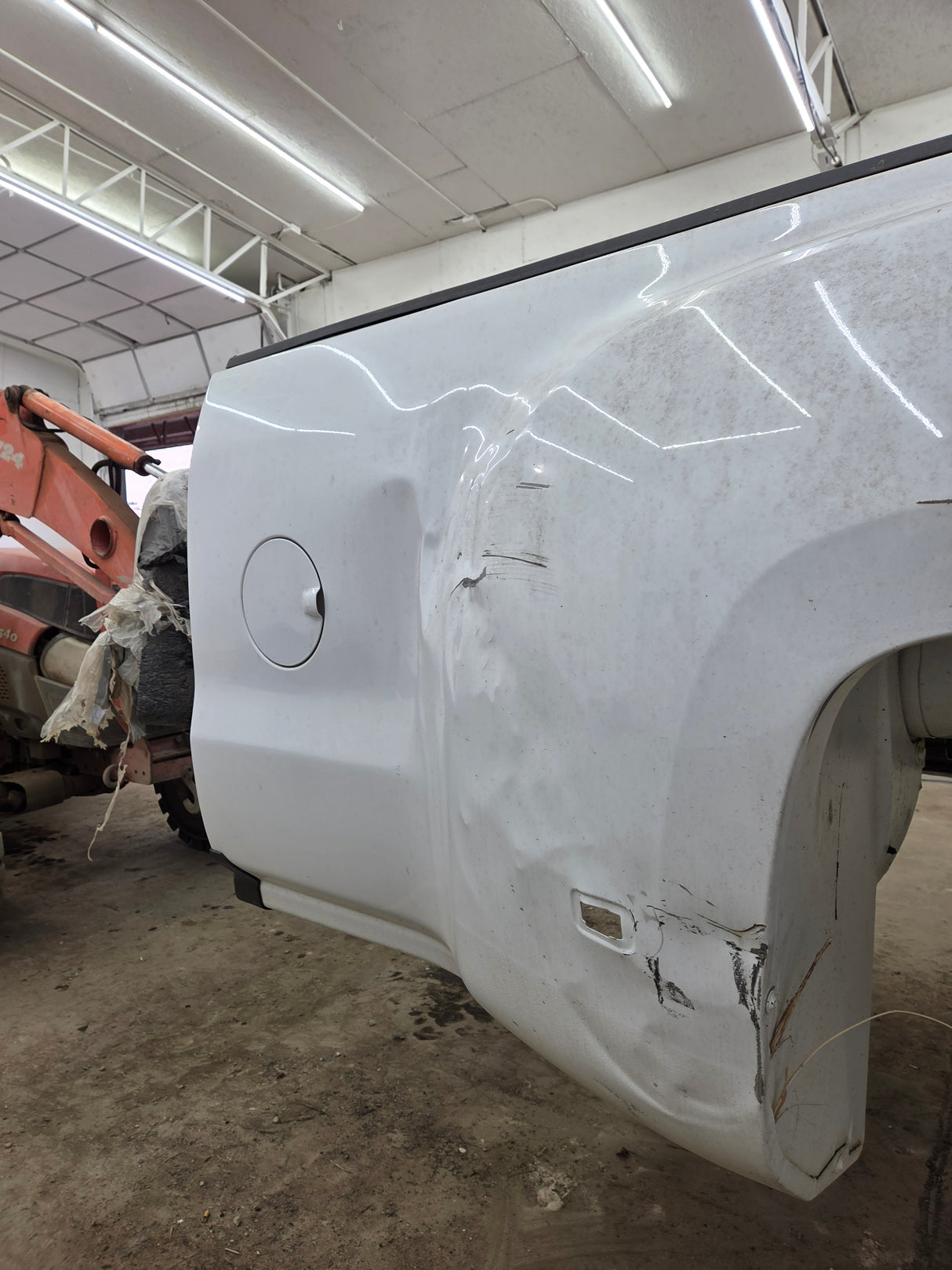 2014-2019 Chevrolet Silverado / GMC Sierra 3500 HD 8' Dually Truck Bed