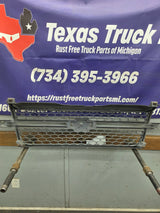 2003-2006 Chevrolet Silverado 1500 2500 3500 HD 'Cateye' Grill OEM - Chrome