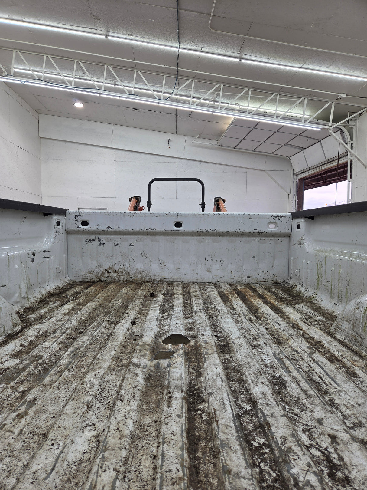 2014-2019 Chevrolet Silverado / GMC Sierra 3500 HD 8' Dually Truck Bed