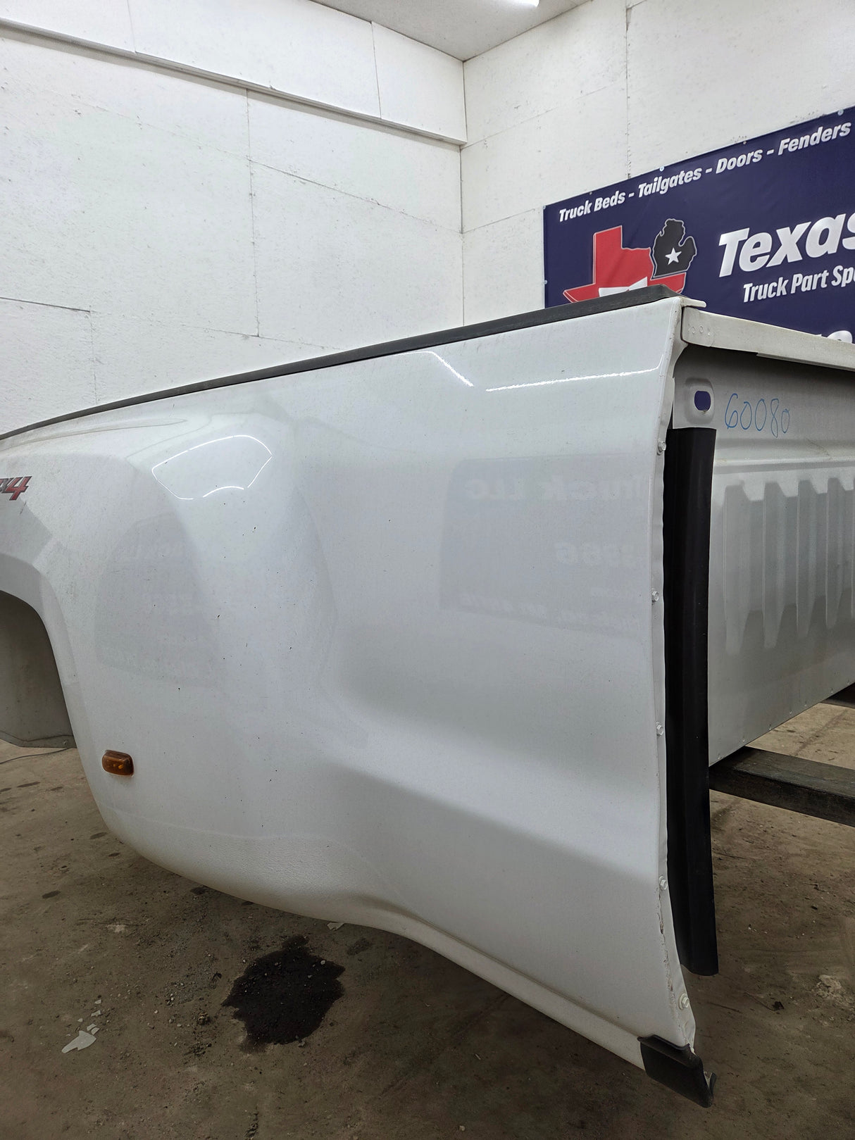 2014-2019 Chevrolet Silverado / GMC Sierra 3500 HD 8' Dually Truck Bed