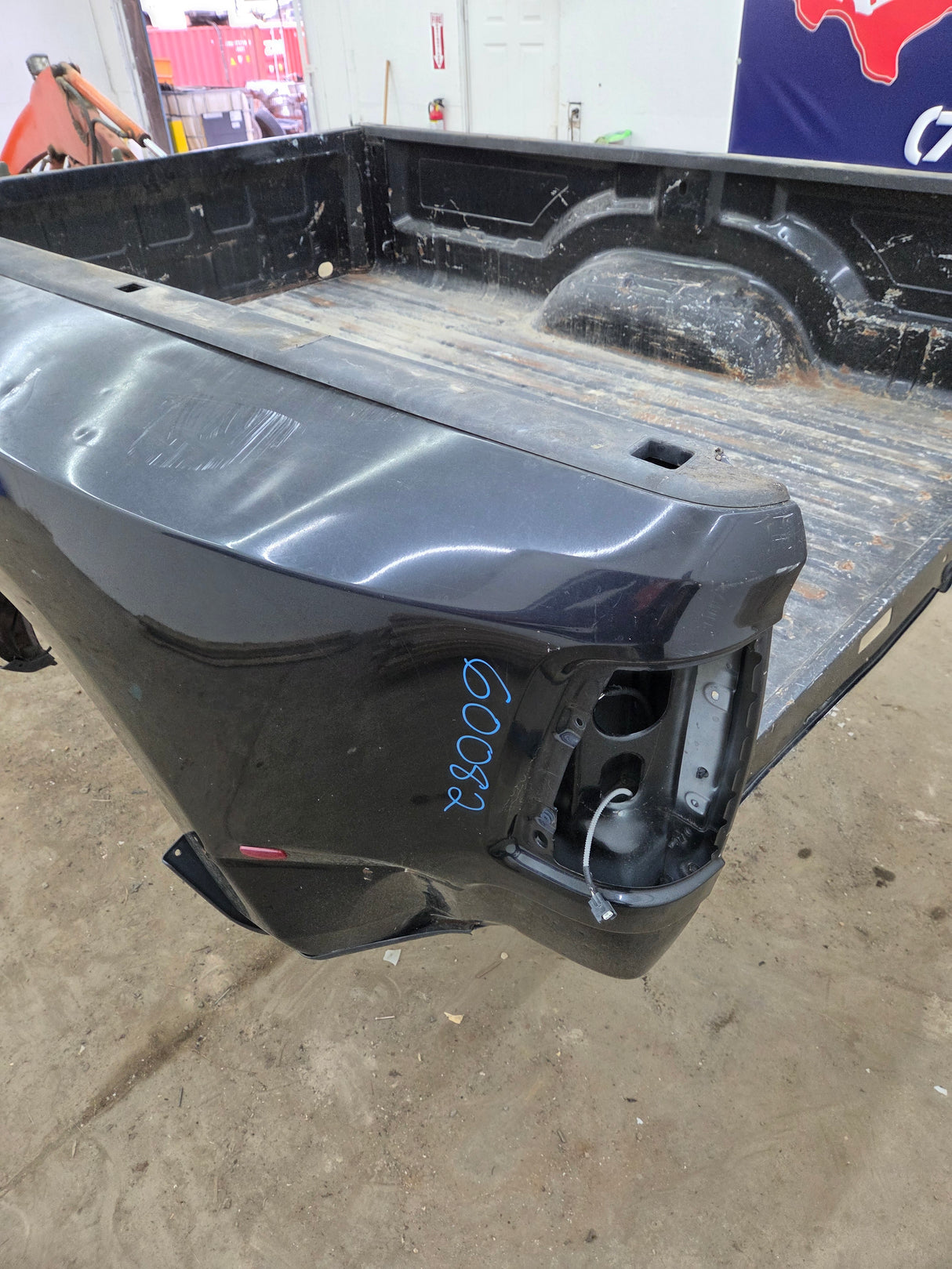 2009-2018 Dodge Ram 3500 4500 4th Gen Dually 8' Truck Truck Bed