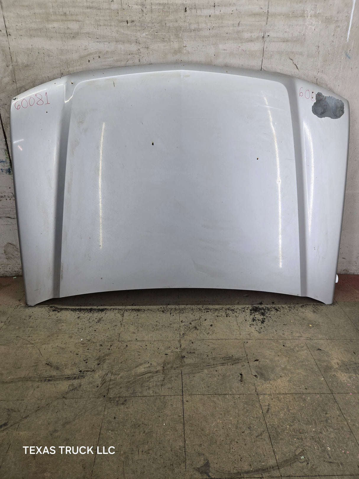 2003-2006 Chevrolet Silverado 1500 2500 'Cateye' Hood