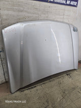 2003-2006 Chevrolet Silverado 1500 2500 'Cateye' Hood
