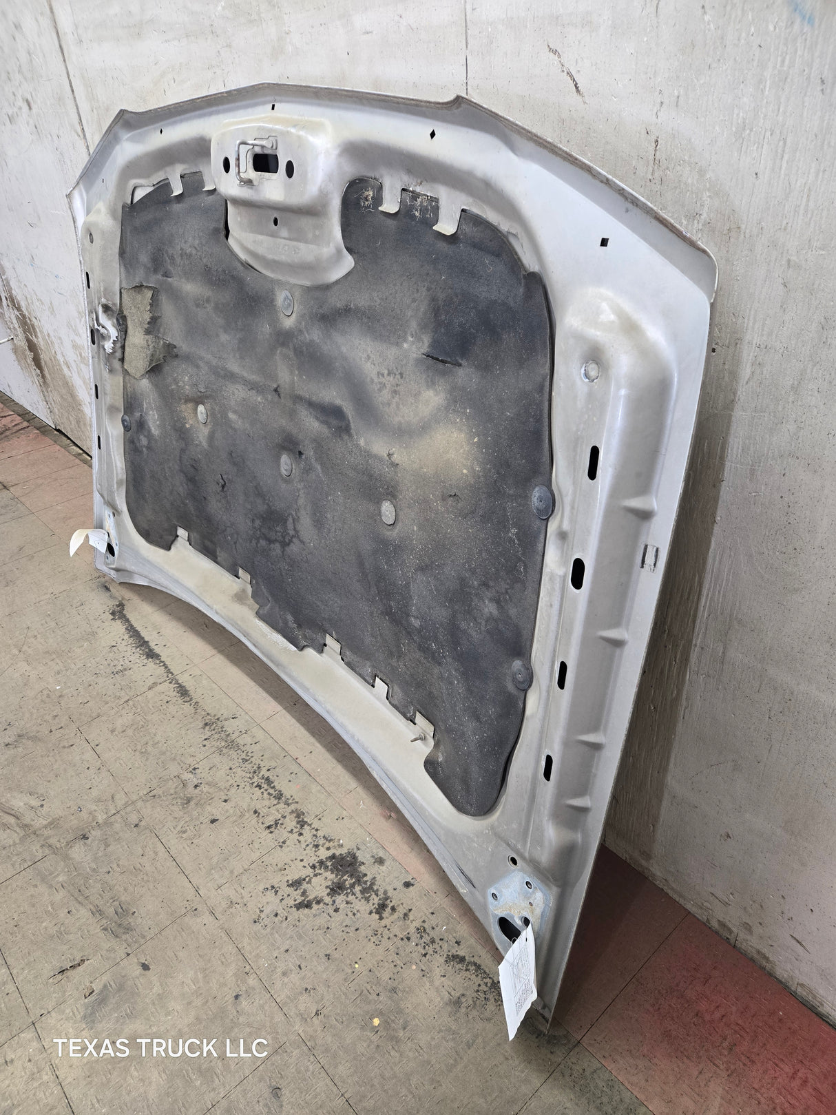 2003-2006 Chevrolet Silverado 1500 2500 'Cateye' Hood