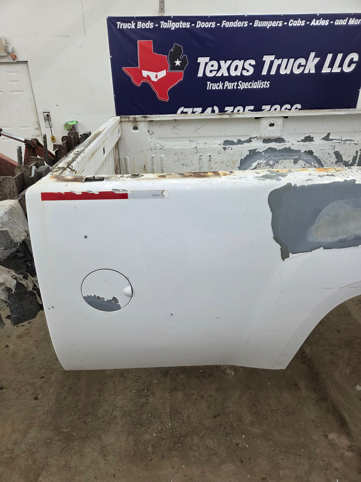 2007-2013 GMC Sierra 1500 2500 3500 HD 8' Long Truck Bed