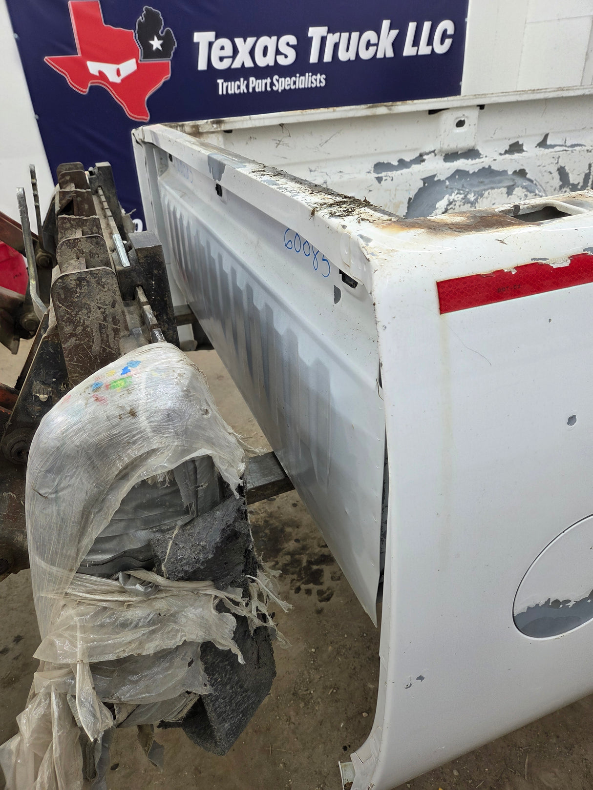 2007-2013 GMC Sierra 1500 2500 3500 HD 8' Long Truck Bed