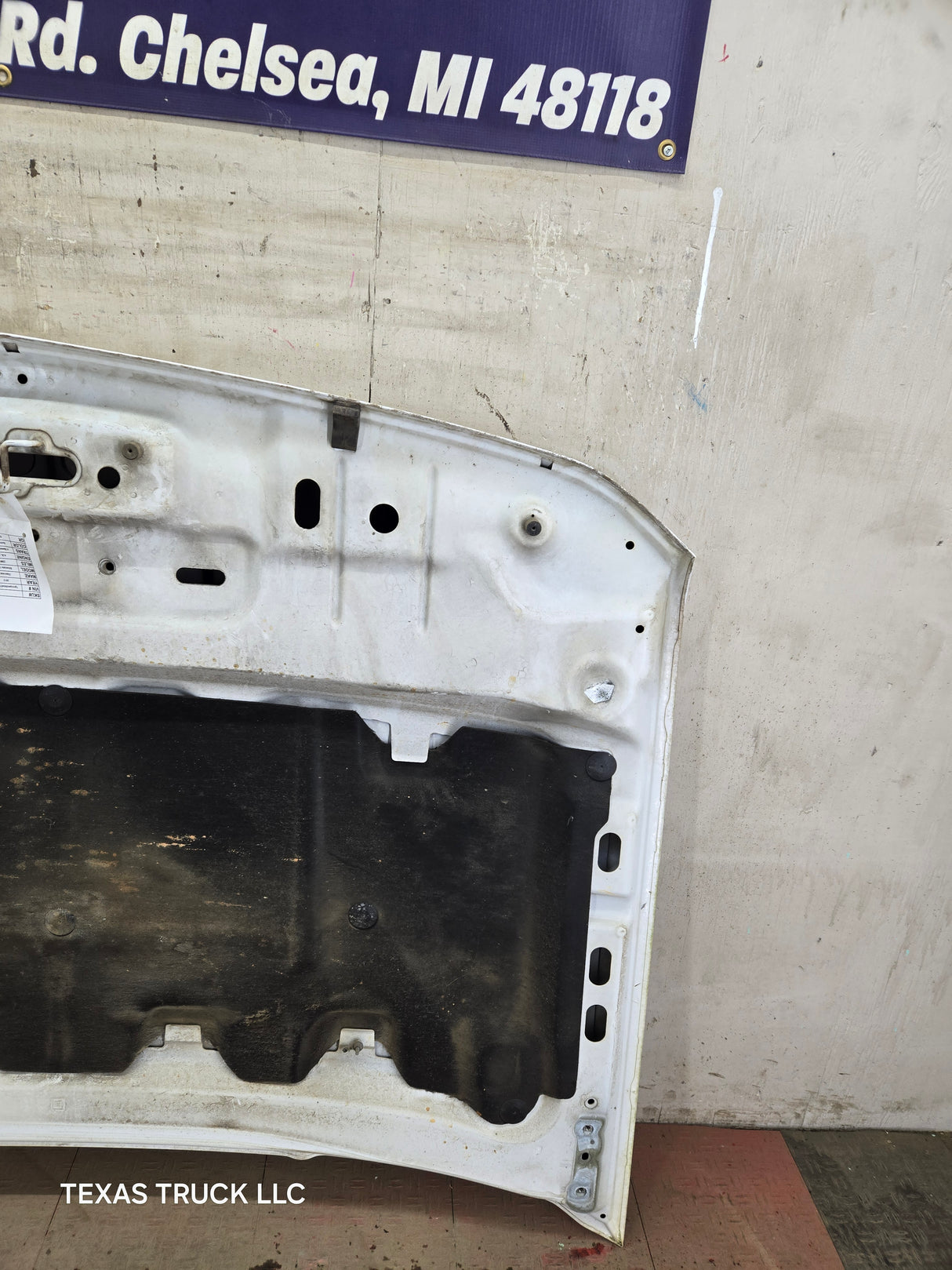 2007-2013 Chevrolet Silverado 1500 2500 Hood
