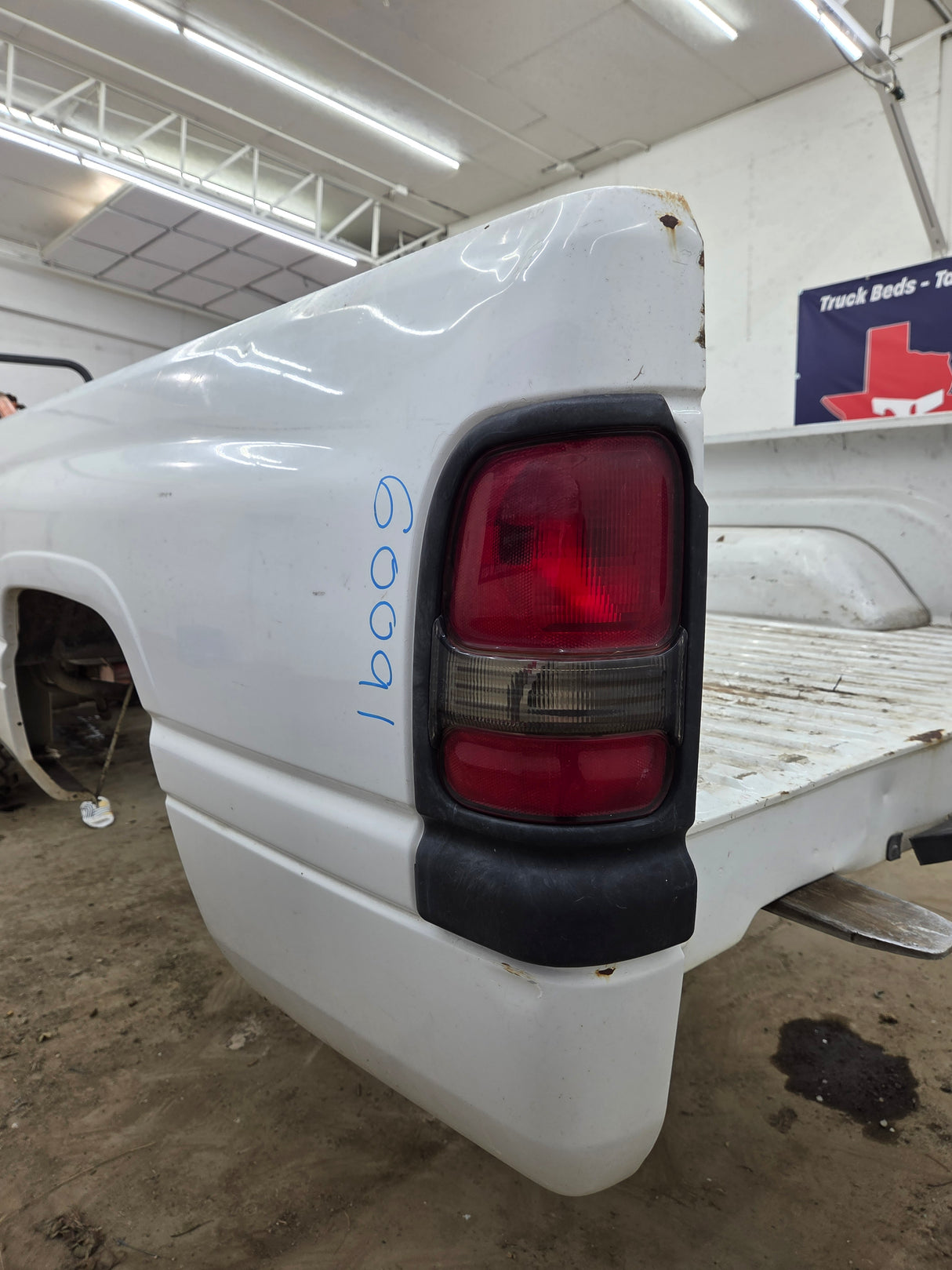 1994-2002 Dodge Ram 1500 2500 3500 2nd Gen 6' 4" Short Truck Bed