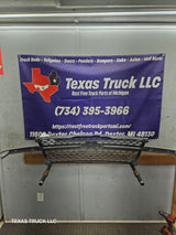 2003-2006 Chevrolet Silverado 1500 2500 3500 HD 'Cateye' Grill OEM - Chrome