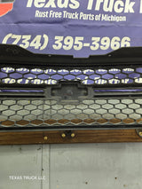 2003-2006 Chevrolet Silverado 1500 2500 3500 HD 'Cateye' Grill OEM - Chrome