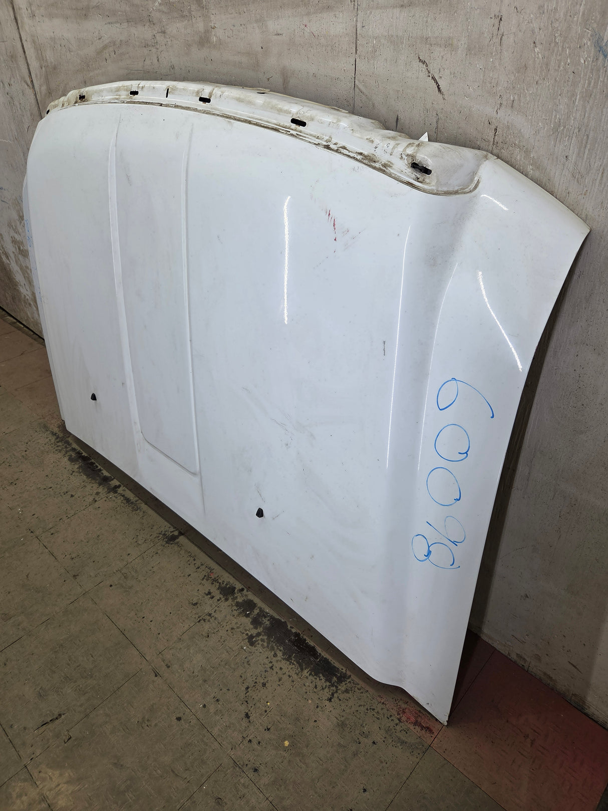 2008-2010 Ford Super Duty F250 F350 F450 F550 Hood - Oxford White