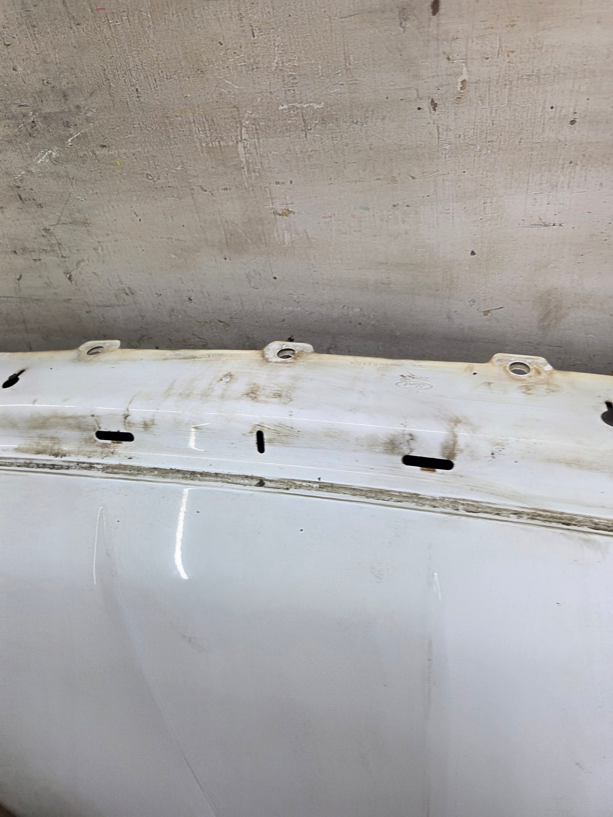 2008-2010 Ford Super Duty F250 F350 F450 F550 Hood - Oxford White