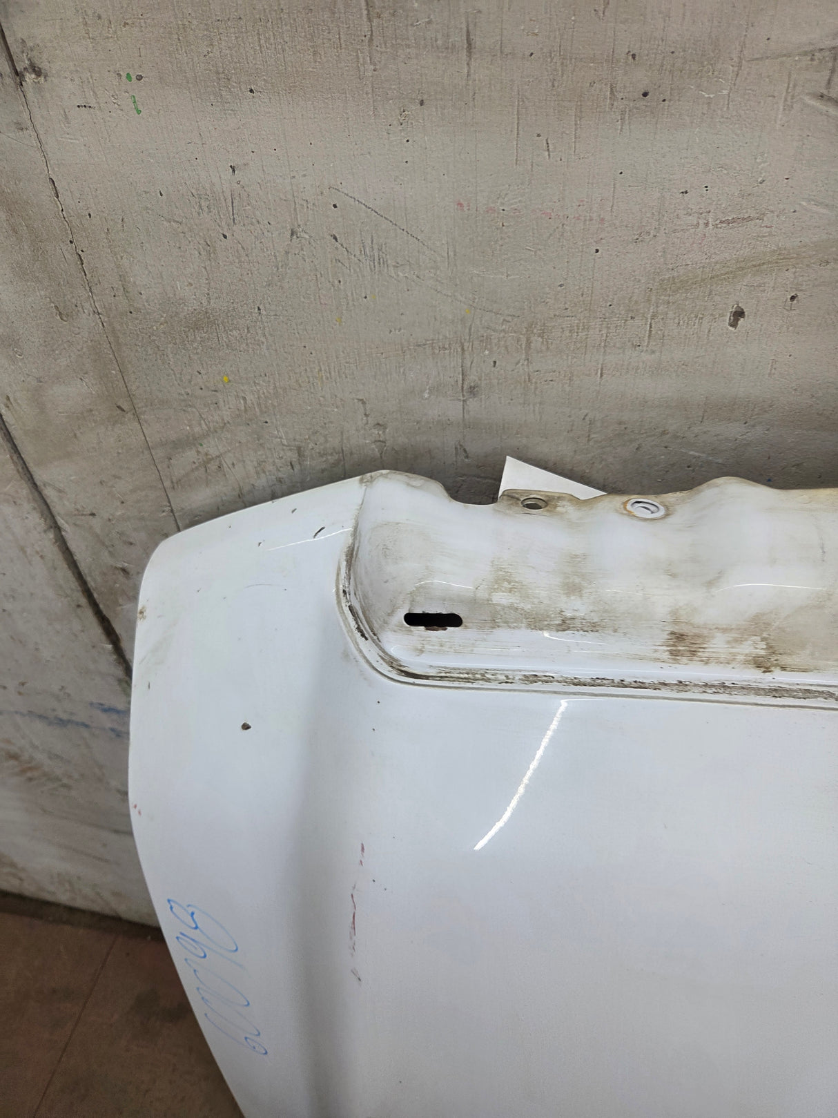 2008-2010 Ford Super Duty F250 F350 F450 F550 Hood - Oxford White