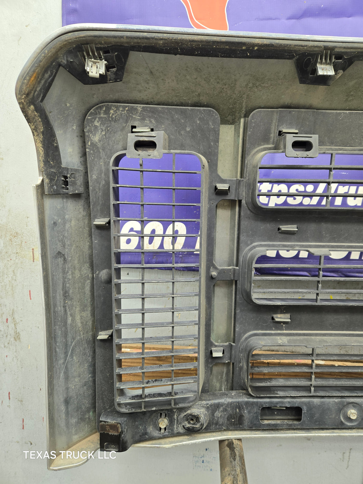 2008-2010 Ford Super Duty F250 F350 F450 F550 Chrome Grill Surround