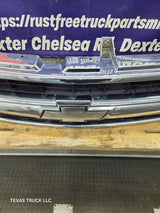 1999-2002 Chevrolet Silverado 1500 2500 3500 Grill OEM