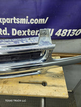 1999-2002 Chevrolet Silverado 1500 2500 3500 Grill OEM
