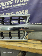 1999-2002 Chevrolet Silverado 1500 2500 3500 Grill OEM