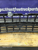 1999-2002 Chevrolet Silverado 1500 2500 3500 Grill OEM