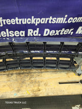 1999-2002 Chevrolet Silverado 1500 2500 3500 Grill OEM