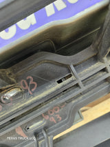 1999-2002 Chevrolet Silverado 1500 2500 3500 Grill OEM