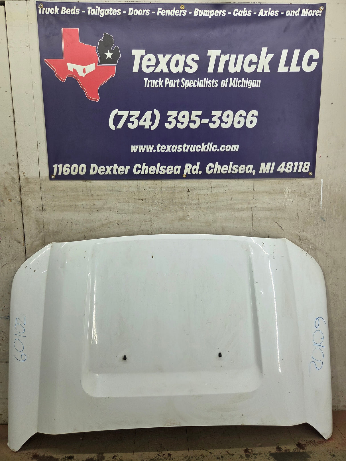 2011-2016 Ford Super Duty Hood F250 F350 F450 F550 - Oxford White