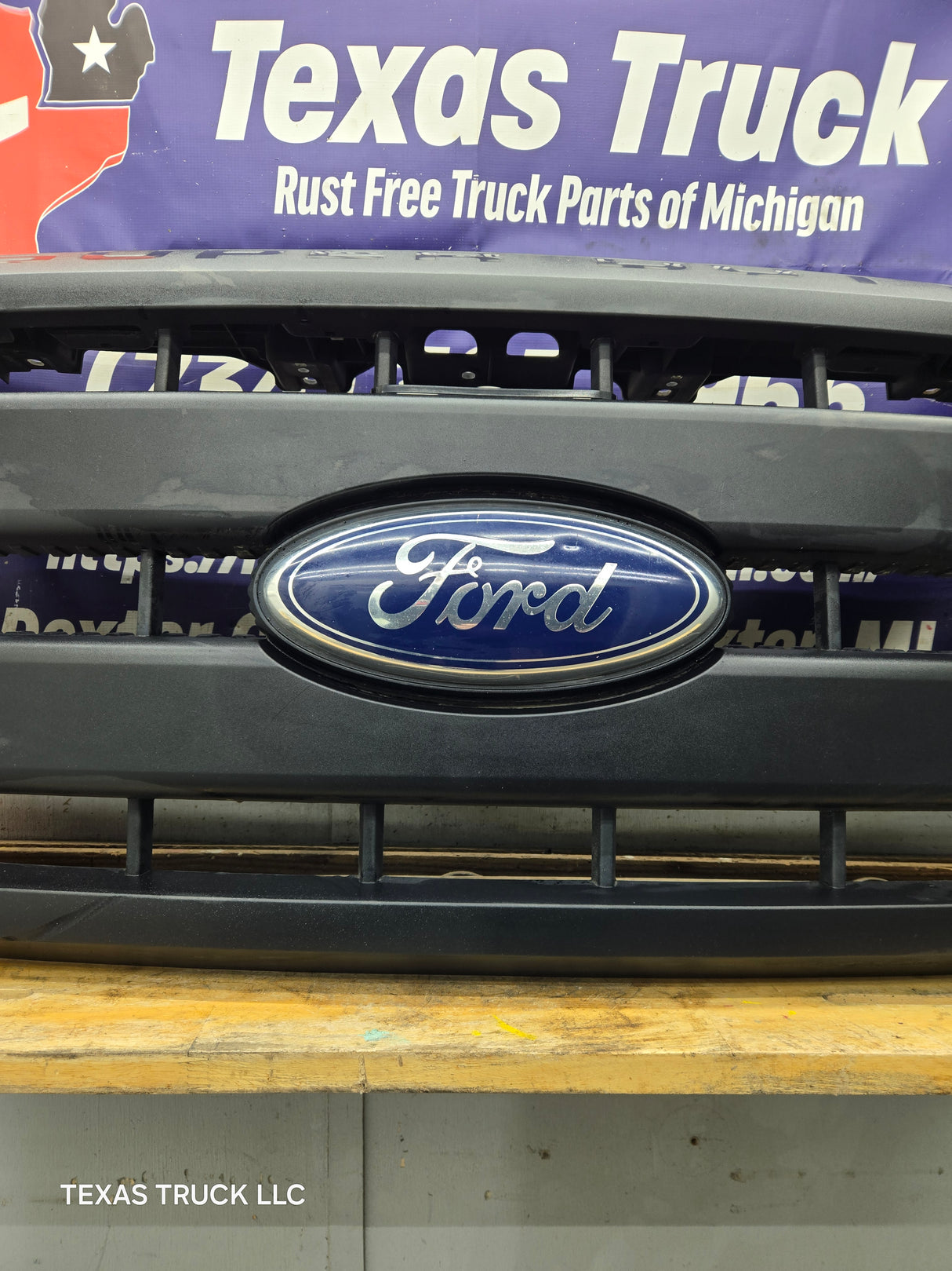 2011-2016 Ford Super Duty Black Grill F250 F350 F450 F550