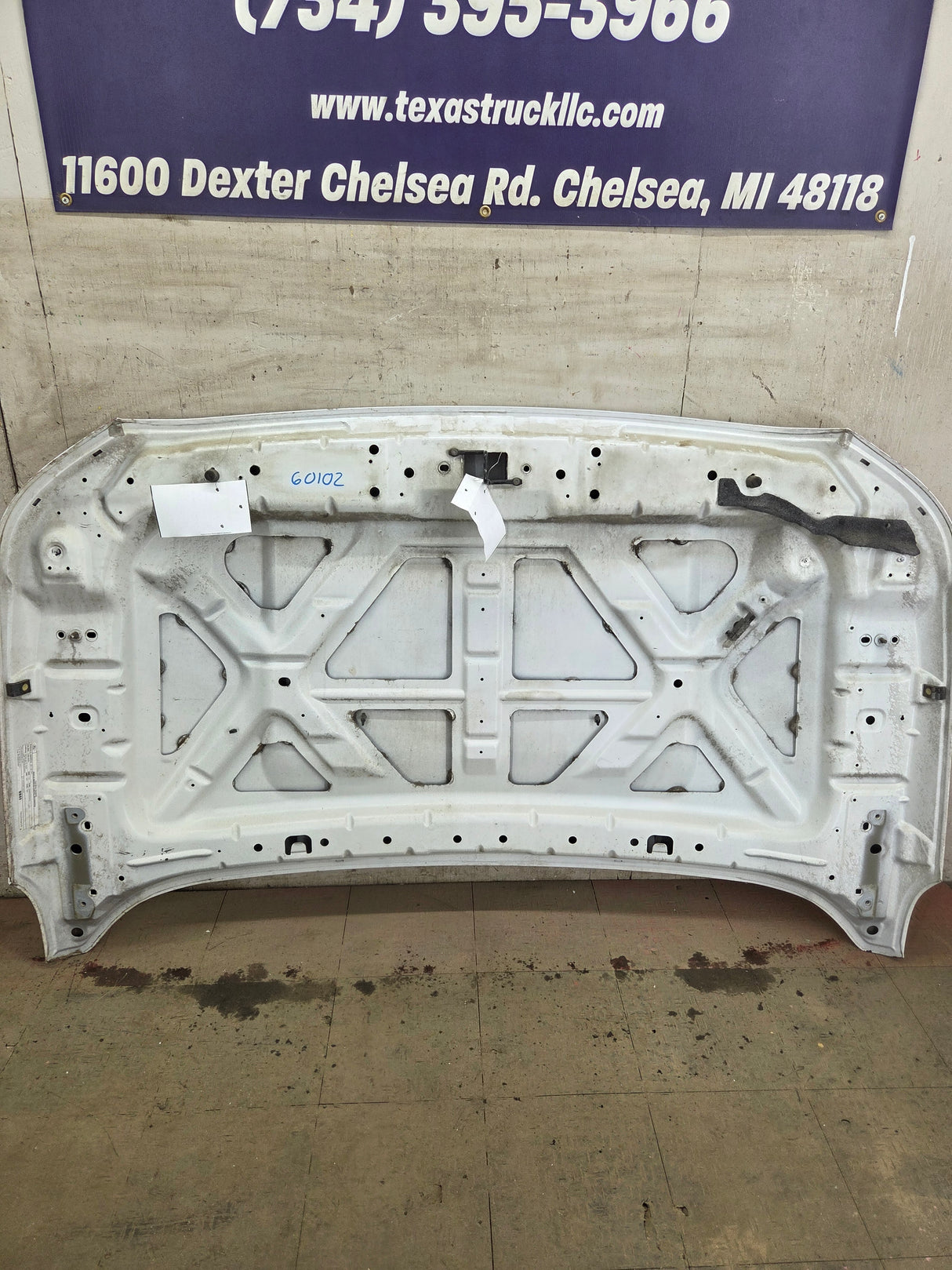 2011-2016 Ford Super Duty Hood F250 F350 F450 F550 - Oxford White