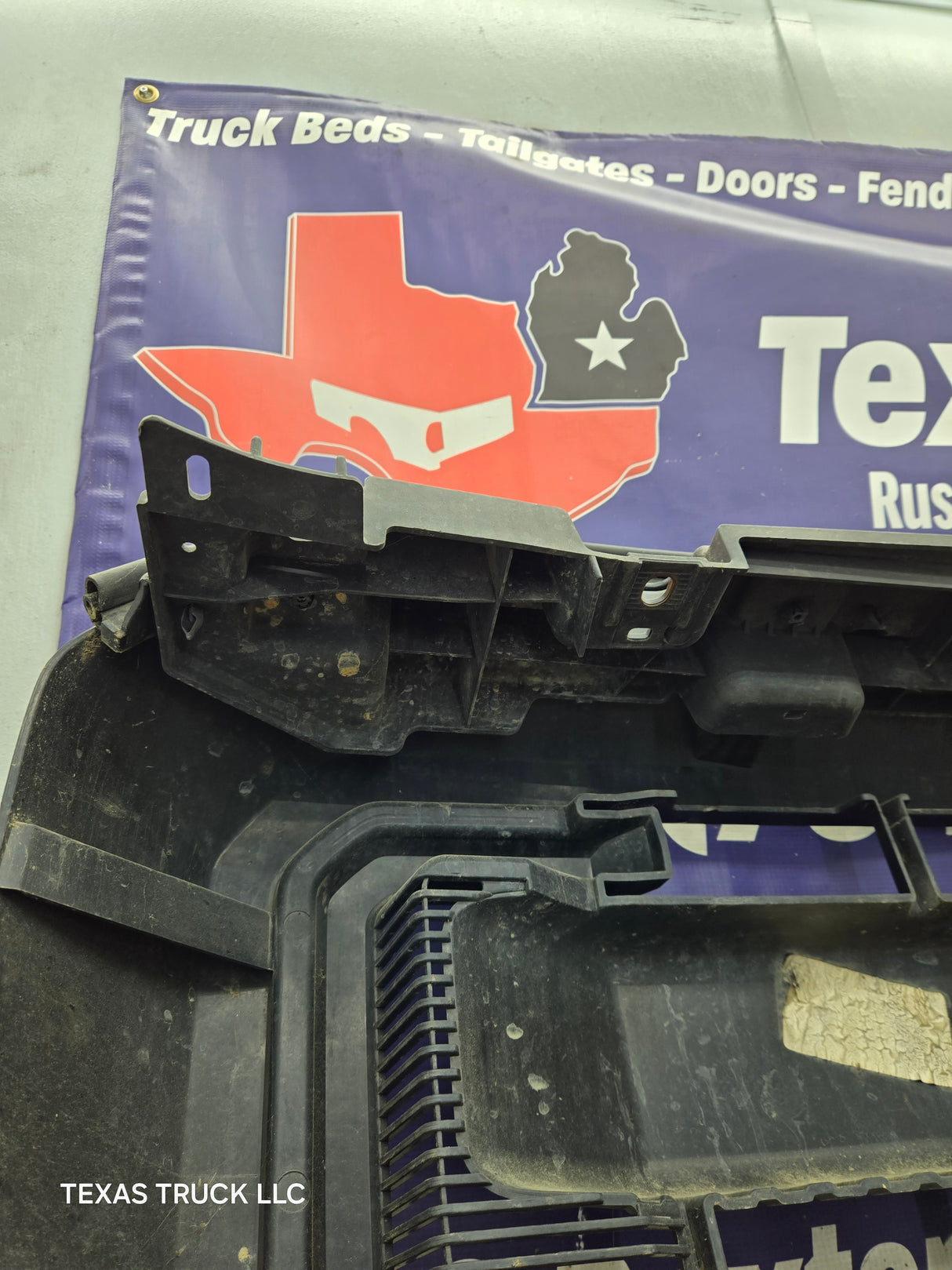 2011-2016 Ford Super Duty Black Grill F250 F350 F450 F550