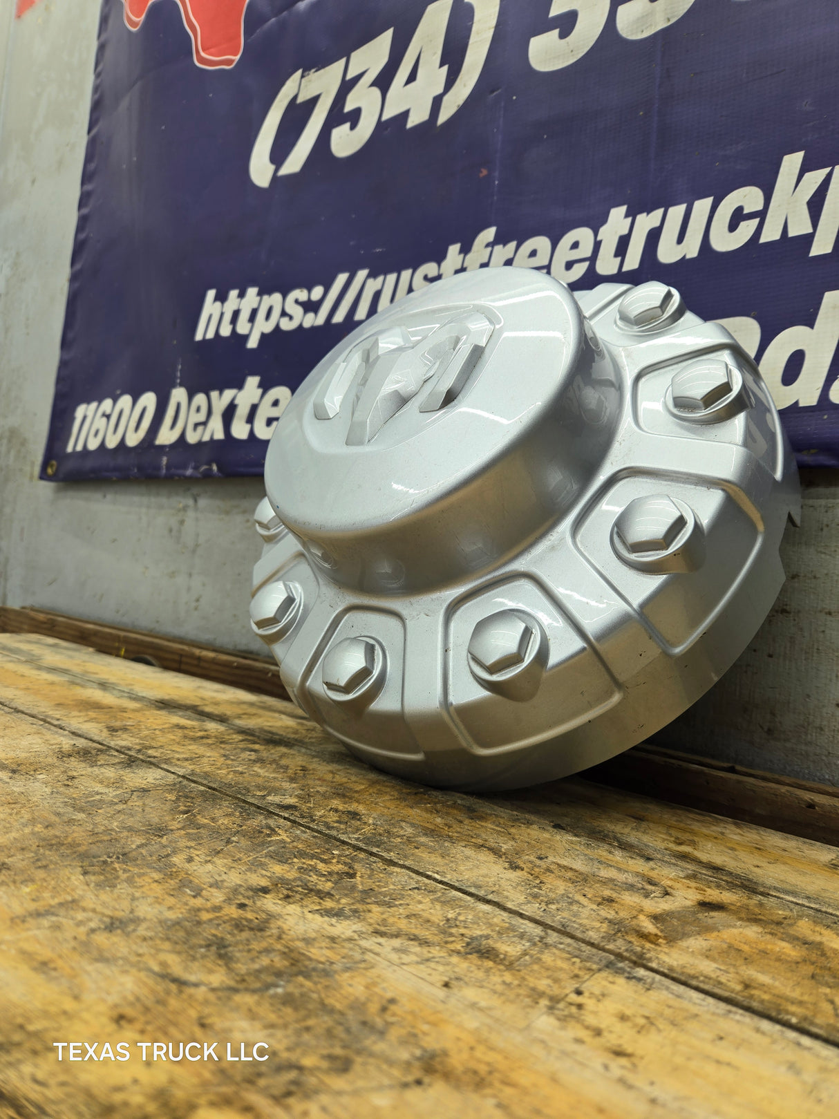 2019-2025 Dodge Ram 4500 5500 Dually Rear Center Cap Hub Cap 6ZF92TRMAB