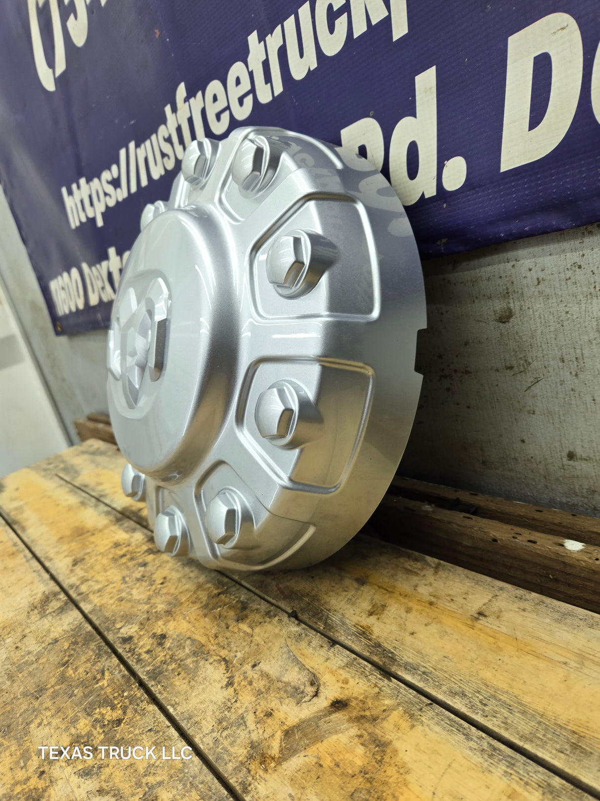 2019-2025 Dodge Ram 4500 5500 Dually Center Cap Hub Cap 6ZF91TRMAA