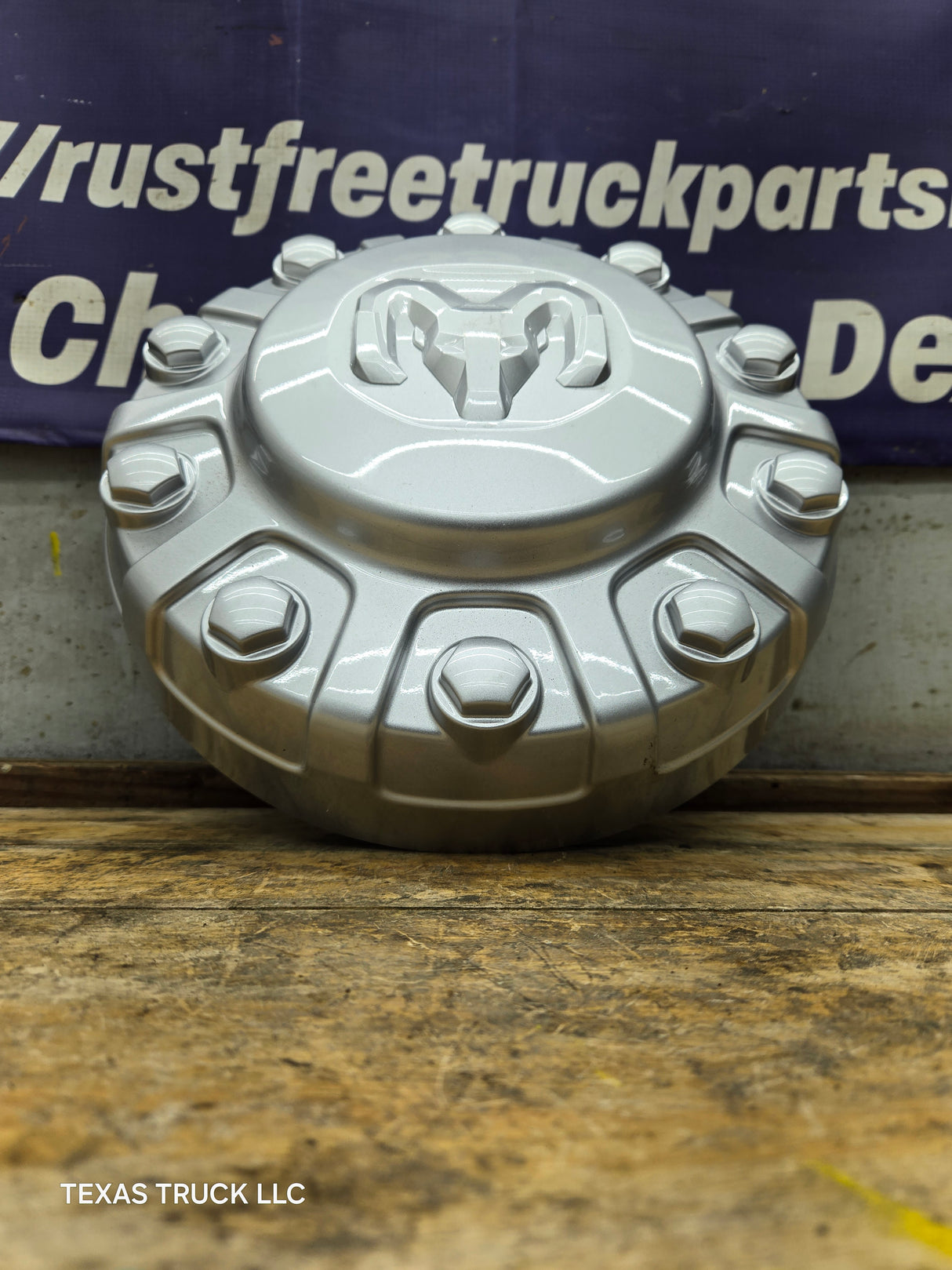2019-2025 Dodge Ram 4500 5500 Dually Center Cap Hub Cap 6ZF91TRMAA
