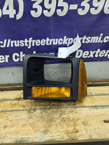 2005-2007 Ford Super Duty F250 F350 F450 F550 LH Left Driver Side Headlight Bezel Park Lamp Signal Corner Light 5C34-13B221-A