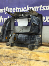 2005-2007 Ford Super Duty F250 F350 F450 F550 LH Left Driver Side Headlight Bezel Park Lamp Signal Corner Light 5C34-13B221-A