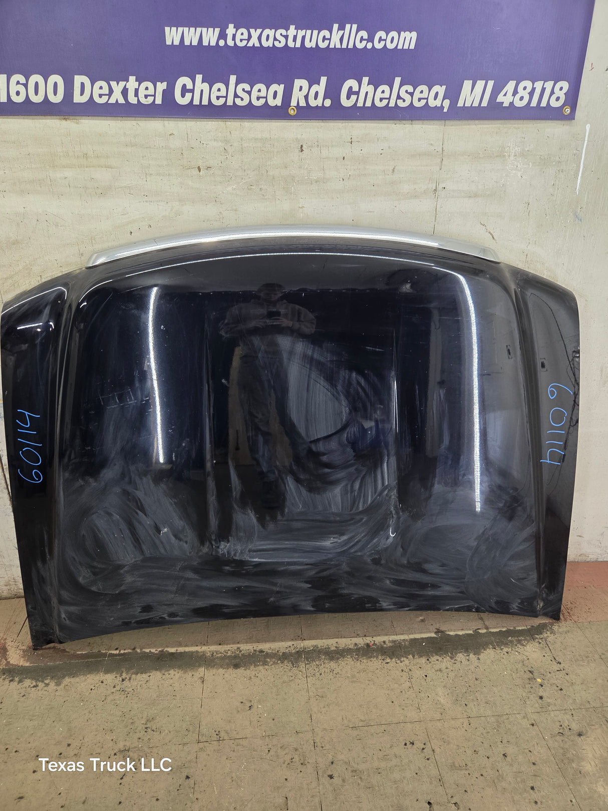 2007-2013 GMC Sierra 1500 2500 3500 HD Hood
