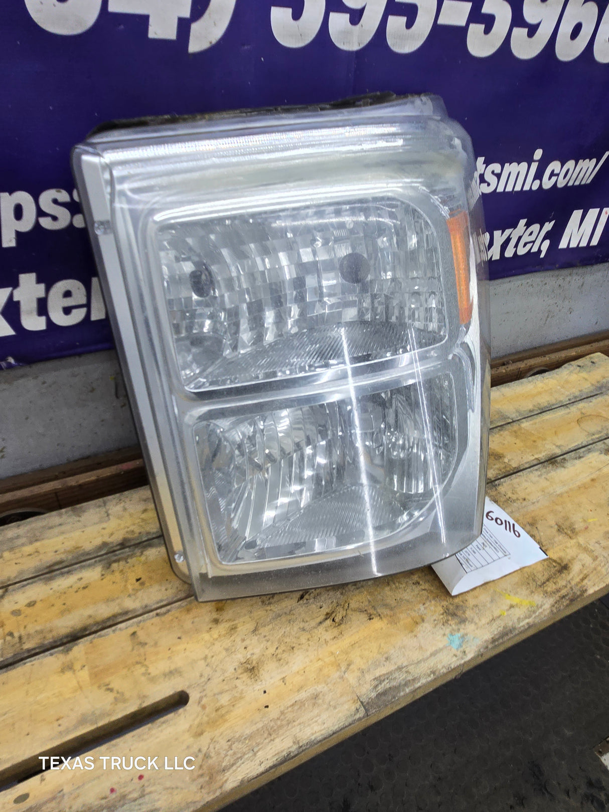 2011-2016 Ford Super Duty F250 F350 F450 F550 LH Driver Side Headlight BC34-13006-A 6.7L Power Stroke 6.2L Gas