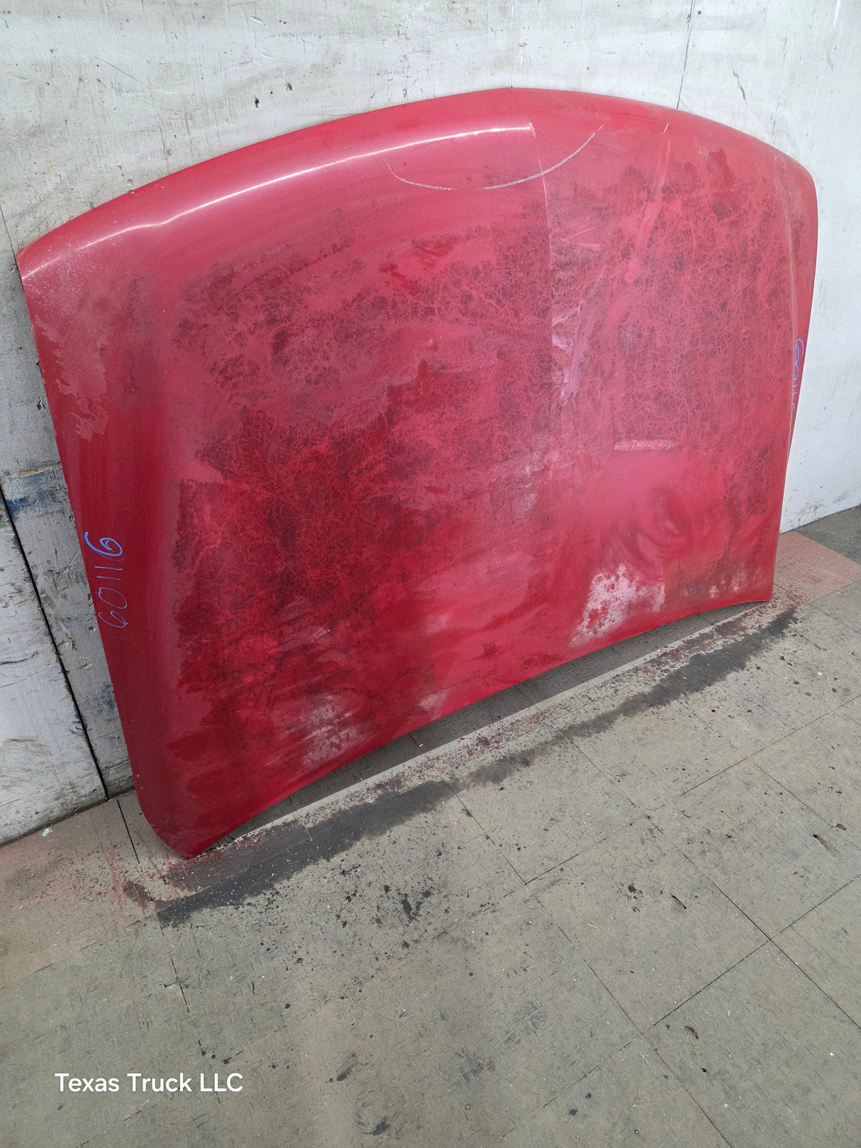 1999-2002 Chevrolet Silverado / Suburban 1500 2500 Hood