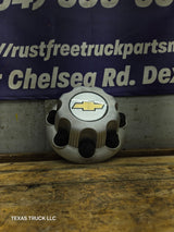 1999-2006 OEM Chevrolet Silverado 8 Lug Wheel Center Hub Cap Lug Cover