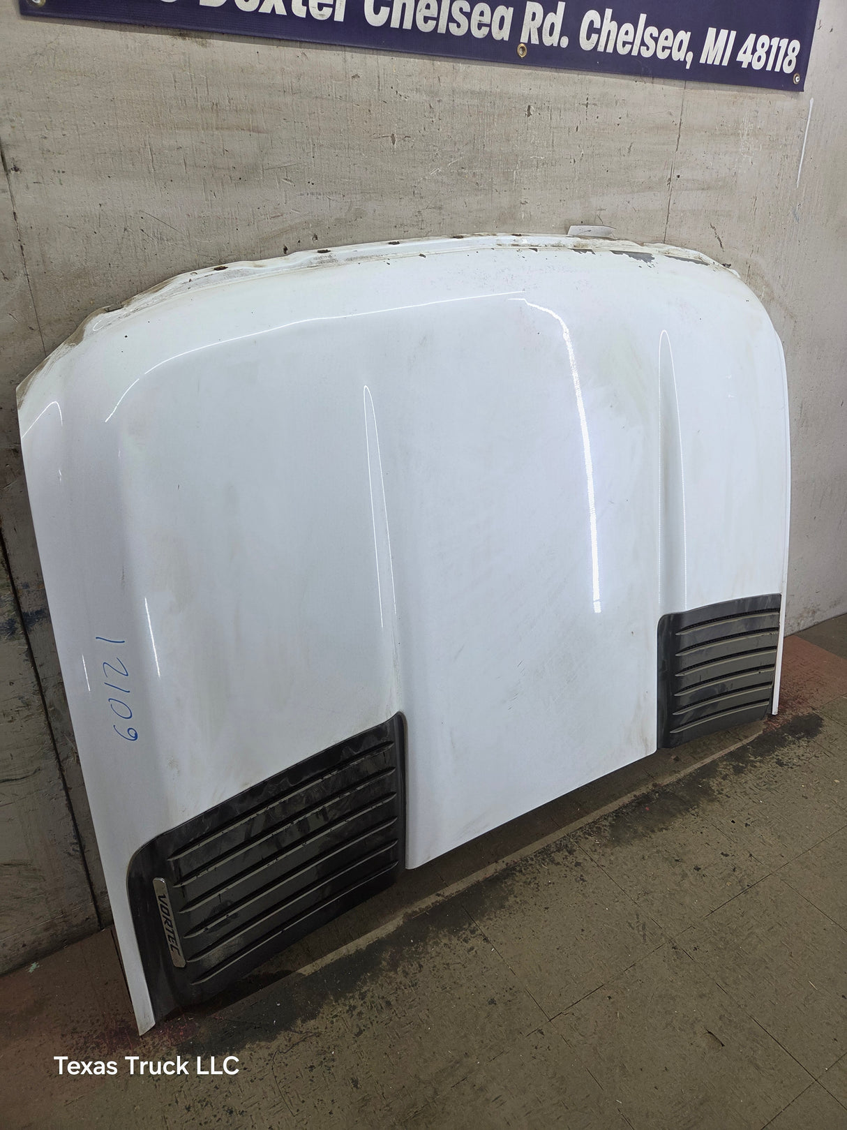 2011-2014Chevrolet Silverado 2500 HD 3500HD Hood