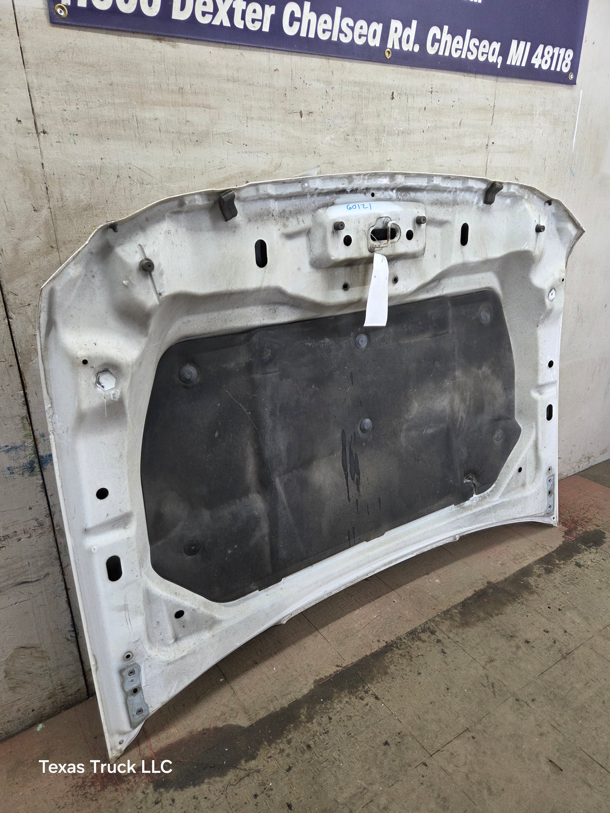 2011-2014Chevrolet Silverado 2500 HD 3500HD Hood