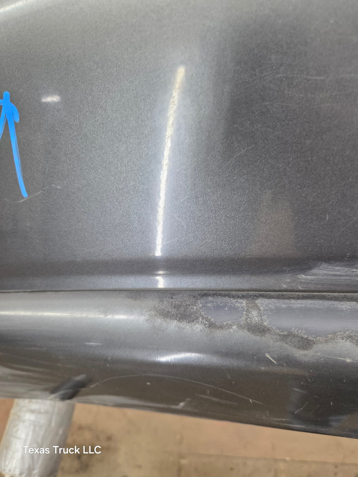 1999-2002 Chevrolet Silverado / Tahoe / Suburban 1500 2500 3500 HD LH Driver Side Front Fender
