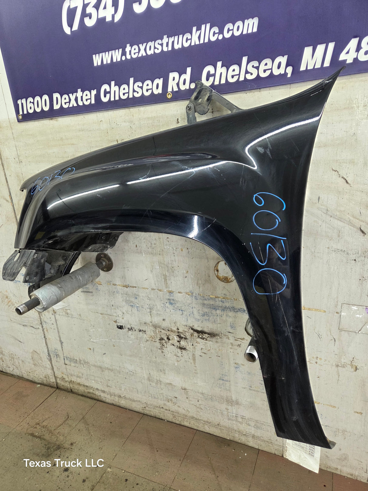 2007-2013 GMC Sierra Driver Side Front LH Fender 1500 2500 3500 HD