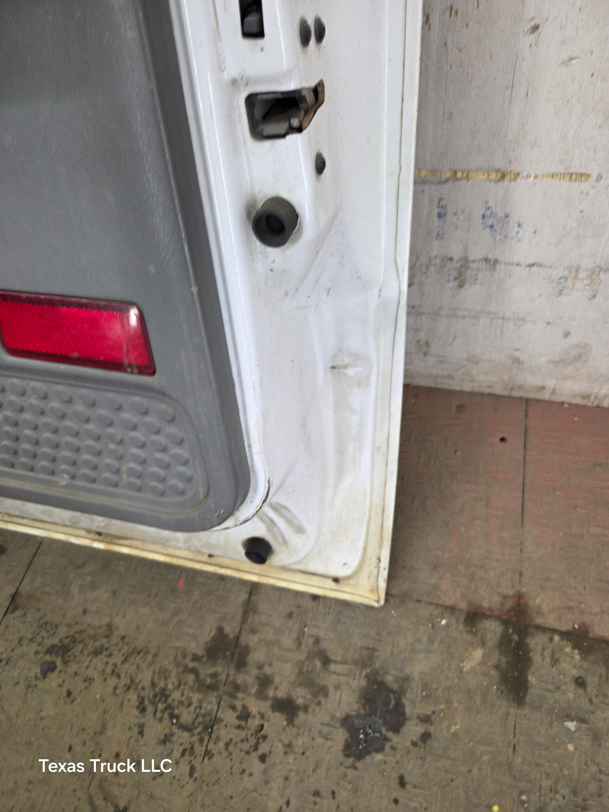 1999-2011 Ford Super Duty F250 F350 F450 F550 RH Crew Cab Passenger Side Rear Door