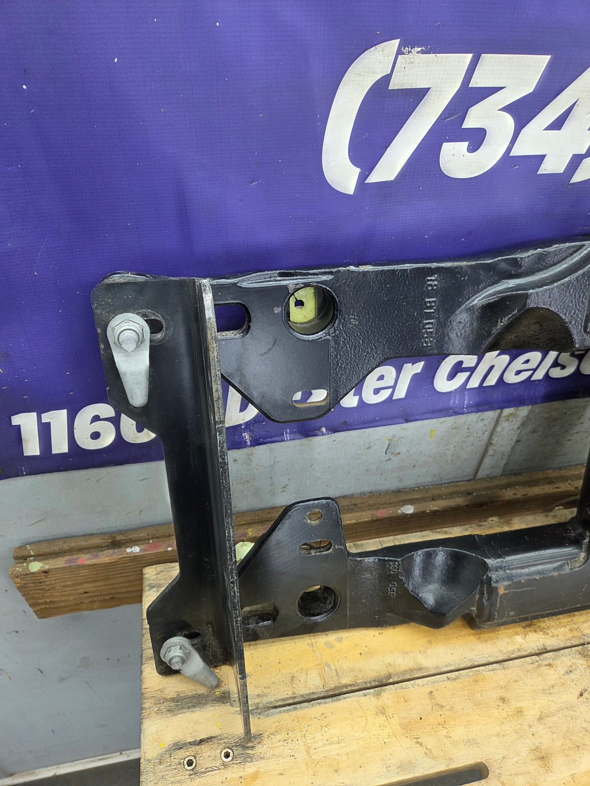 2017-2022 Ford Super Duty F250 F350 5th Wheel / Gooseneck Hitch