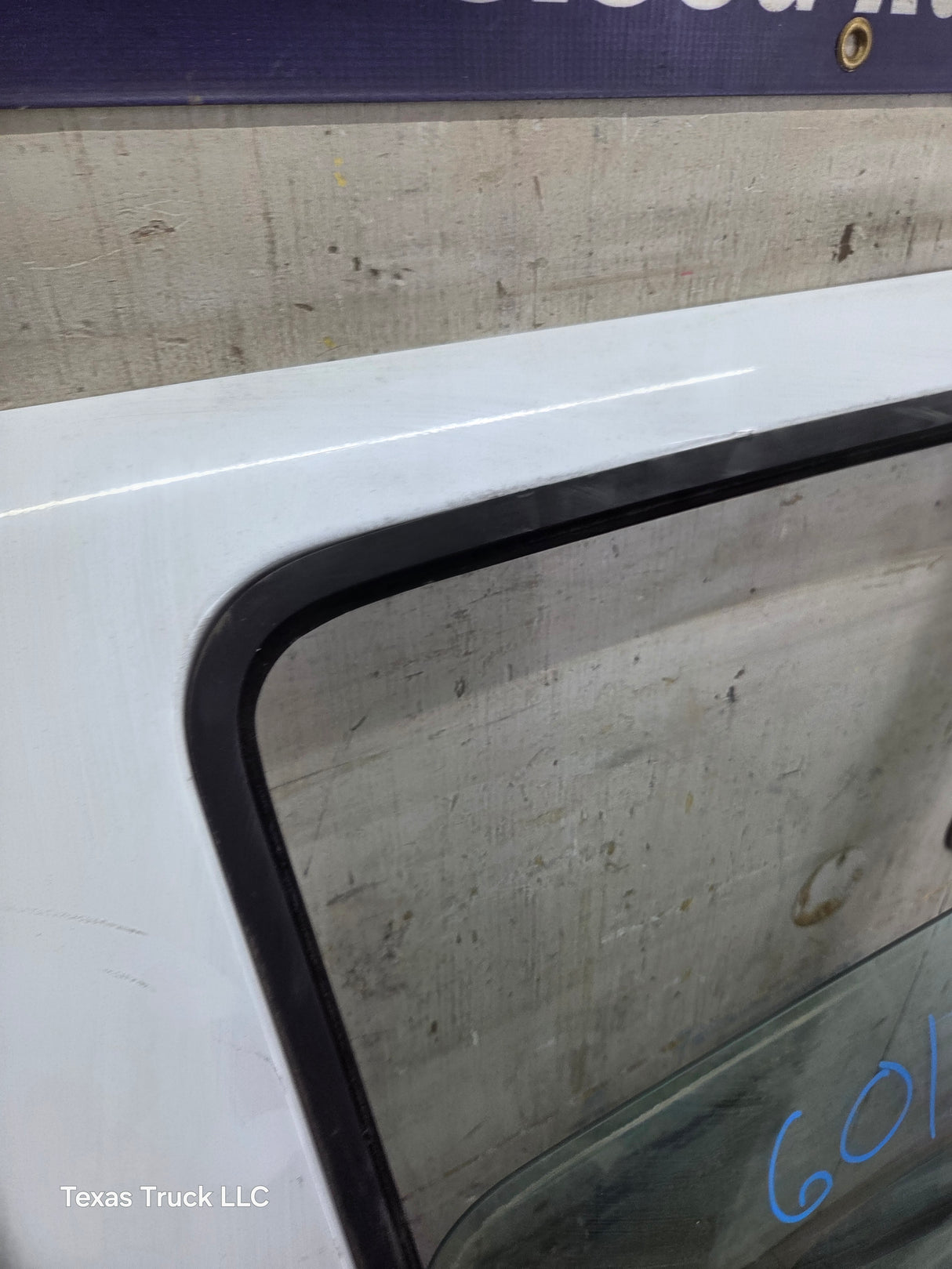 1999-2011 Ford Super Duty LH Driver Side Rear Crew Cab Door F250 F350 F450 F550