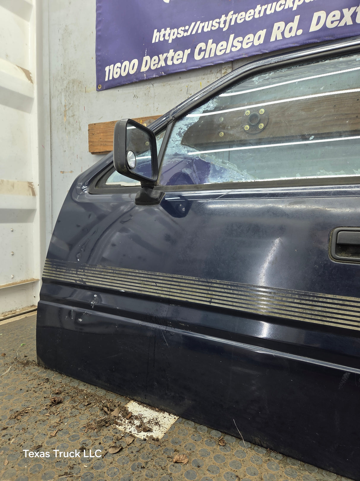 1988-1996 Isuzu Pickup LH Driver Side Front Door