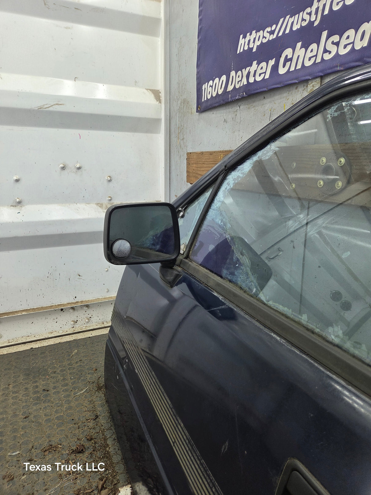1988-1996 Isuzu Pickup LH Driver Side Front Door