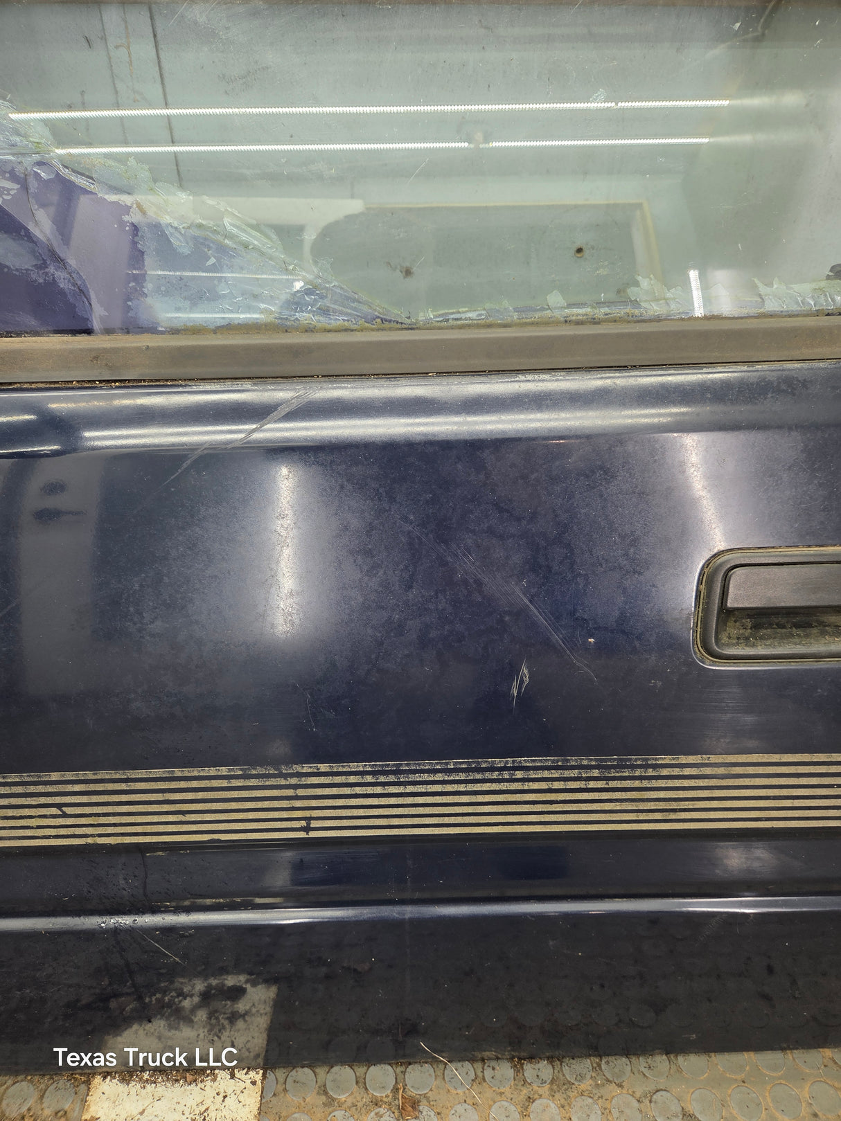 1988-1996 Isuzu Pickup LH Driver Side Front Door