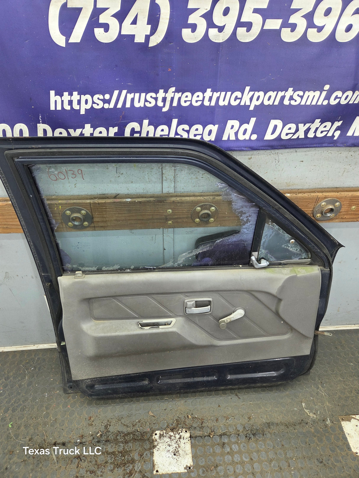 1988-1996 Isuzu Pickup LH Driver Side Front Door